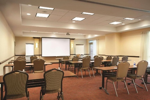 Hyatt Place Milwaukee Airport image 32